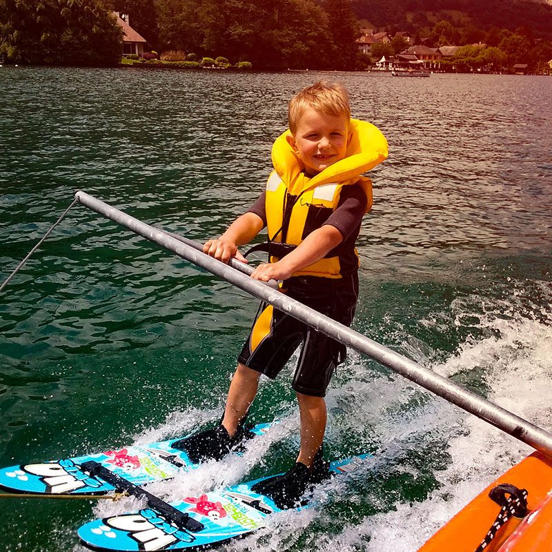 Ski nautique enfant