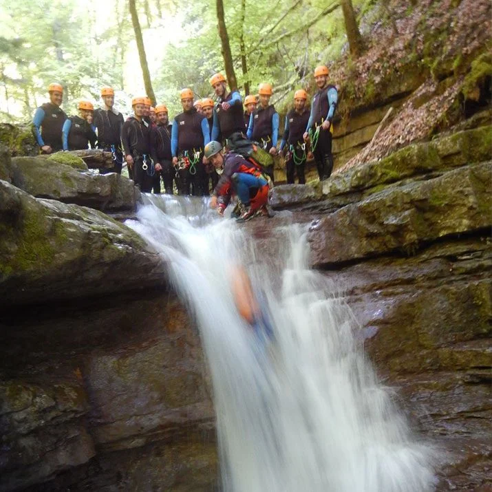 Canyoning en séminaire d'entreprise