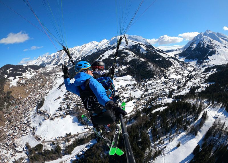 Vol en parapente à ski à La Clusaz
