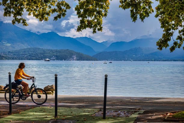 vélo lac d'Annecy