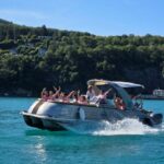 EVJF (enterrement de vie de jeune fille) à Annecy avec Activ'Annecy, croisière privatisée